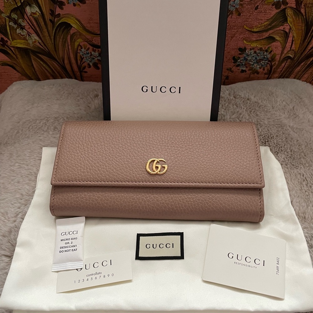 GUCCI Calfskin GG Marmont Continental Wallet - Full Set, Brand New! - Picture 3 of 10